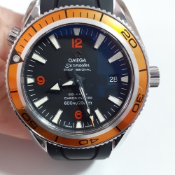 Omega Seamaster PLANET OCEAN CO-AXIAL 600M DIVER WATCH 2909.50.38