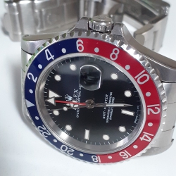 Rolex GMT Master Sapphire Crystal Blue and red (“Pepsi”) Bezel 16700